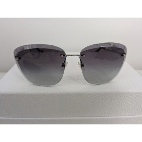 Authentic Chanel Sunglasses CH4221 C124/3C 63O15 135 3N Grey main image 8